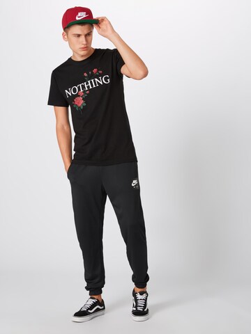 Mister Tee Tričko 'Nothing Rose' – černá