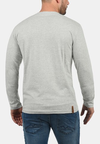 !Solid Shirt in Grey