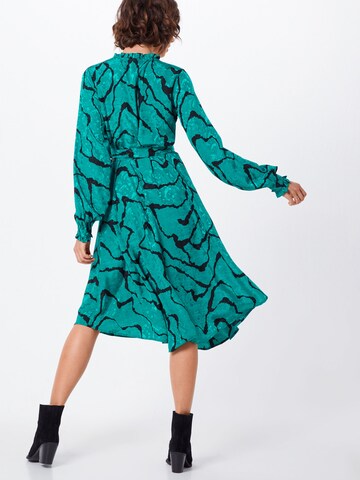 Rochie 'Aylin' de la Gestuz pe verde: spate