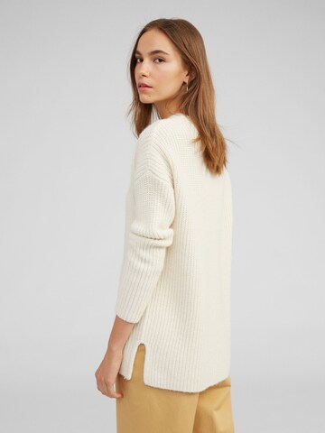 EDITED Trui in Beige: terug