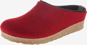 HAFLINGER Slippers 'Grizzly Kris' in Red: front