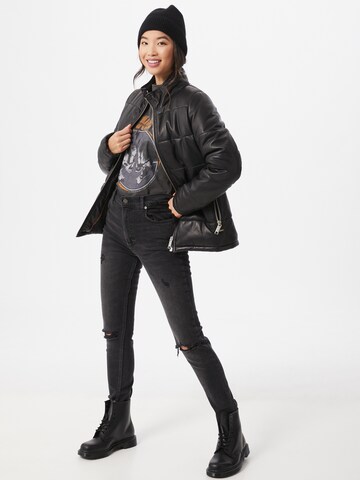 Maze Jacke in Schwarz