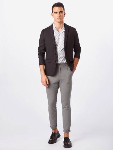 Casual Friday Slimfit Chinohose in Grau