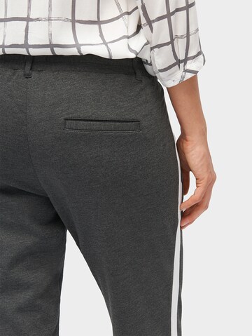 TOM TAILOR Tapered Hose in Grau