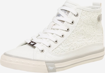 MUSTANG Sneakers hoog 'Macrame' in Wit: voorkant