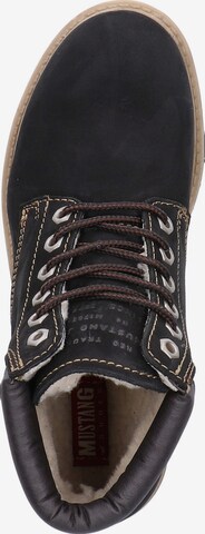 MUSTANG Lace-Up Ankle Boots in Black