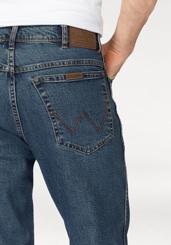 WRANGLER Regular Stretch-Jeans 'Durable' in Blau
