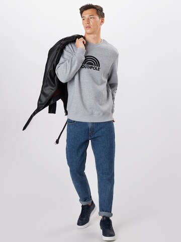 SOUTHPOLE Sweatshirt 'Halfmoon' in Grijs