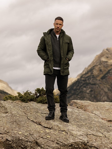 Rugged Utilitarian Puffer Look