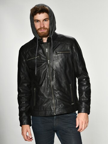 MUSTANG Between-Season Jacket 'Foster' in Black: front