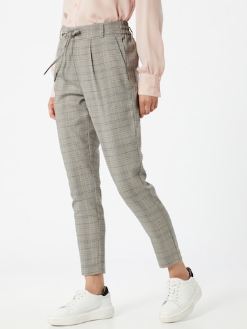 Pantaloni con pieghe 'Poptrash' di ONLY in grigio: frontale