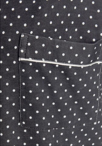 Camicia da notte di LASCANA in nero