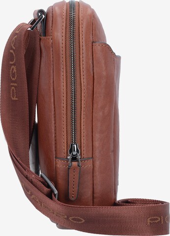 Piquadro Crossbody Bag in Brown