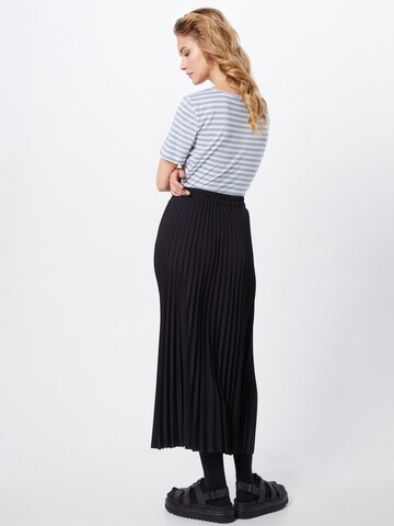 SELECTED FEMME Skirt in Black