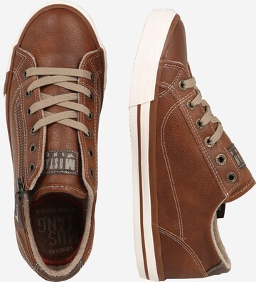 MUSTANG Sneakers in Brown