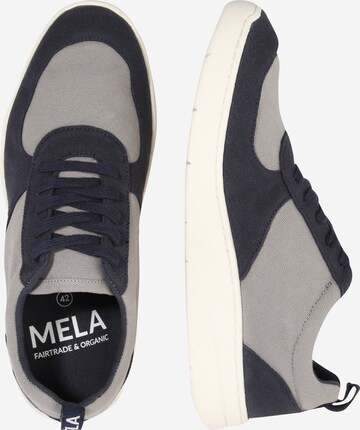 MELAWEAR Låg sneaker i blå