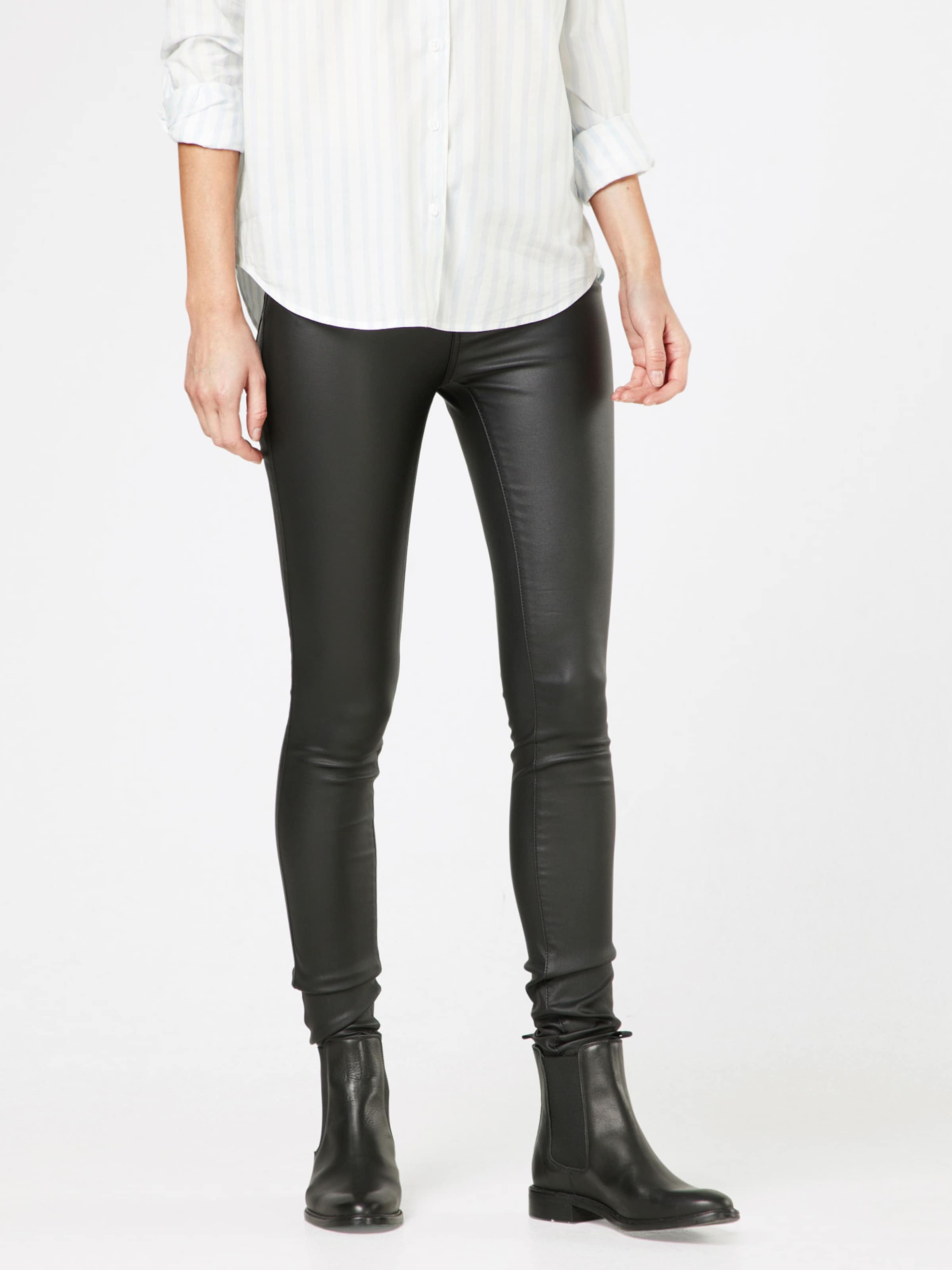 VILA Skinny Jeans 'VICommit' i sort: forside