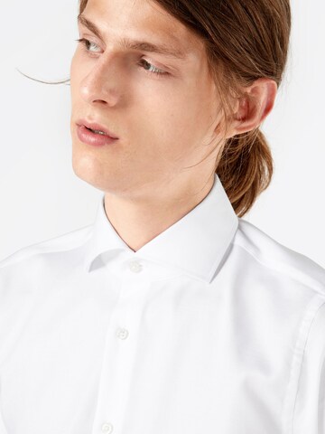 Coupe slim Chemise 'Panko' JOOP! en blanc