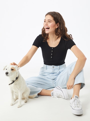 PIECES T-Shirt 'PCKitte' in Schwarz