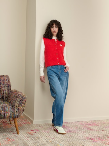 Red Vest Look
