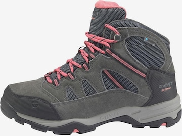 Boots 'Bandera II WP' di HI-TEC in grigio