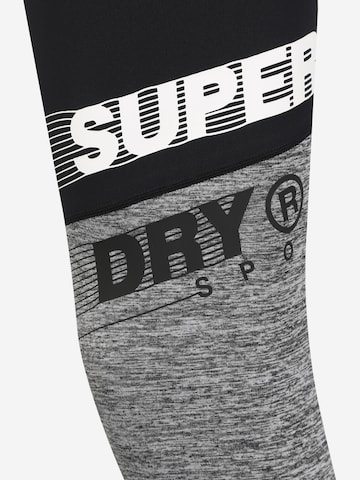 Superdry Skinny Leggings in Schwarz