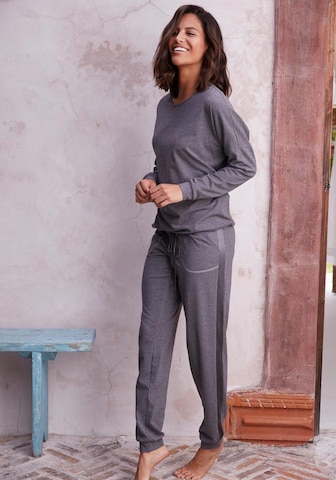 VIVANCE Loungewear in Grey