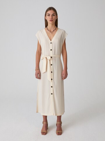 EDITED Kleid 'Madia' in Weiß