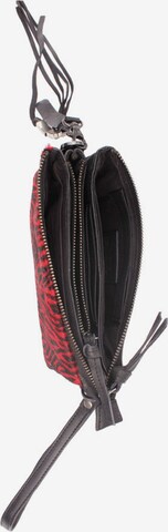 LEGEND Crossbody Bag in Black