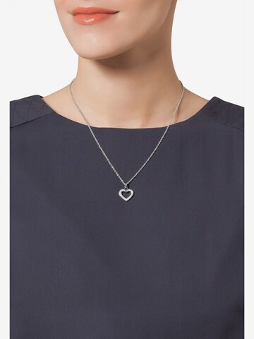 JETTE Necklace 'Sacred Heart' in Silver