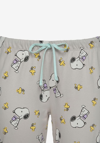 PEANUTS Pyjama in Grau