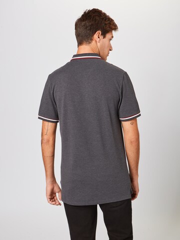 T-Shirt Only & Sons en gris : derrière