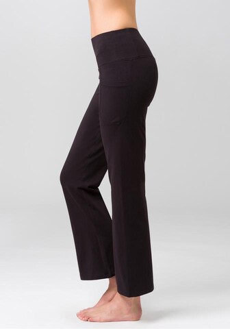 LASCANA ACTIVE Loose fit Sports trousers in Black