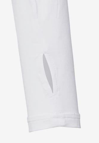 Athlecia Performance Shirt 'Hailey' in White: front