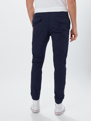 Tapered Pantaloni de la !Solid pe albastru