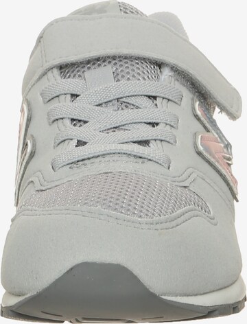 new balance Sneaker 'YV996-M' in Grau