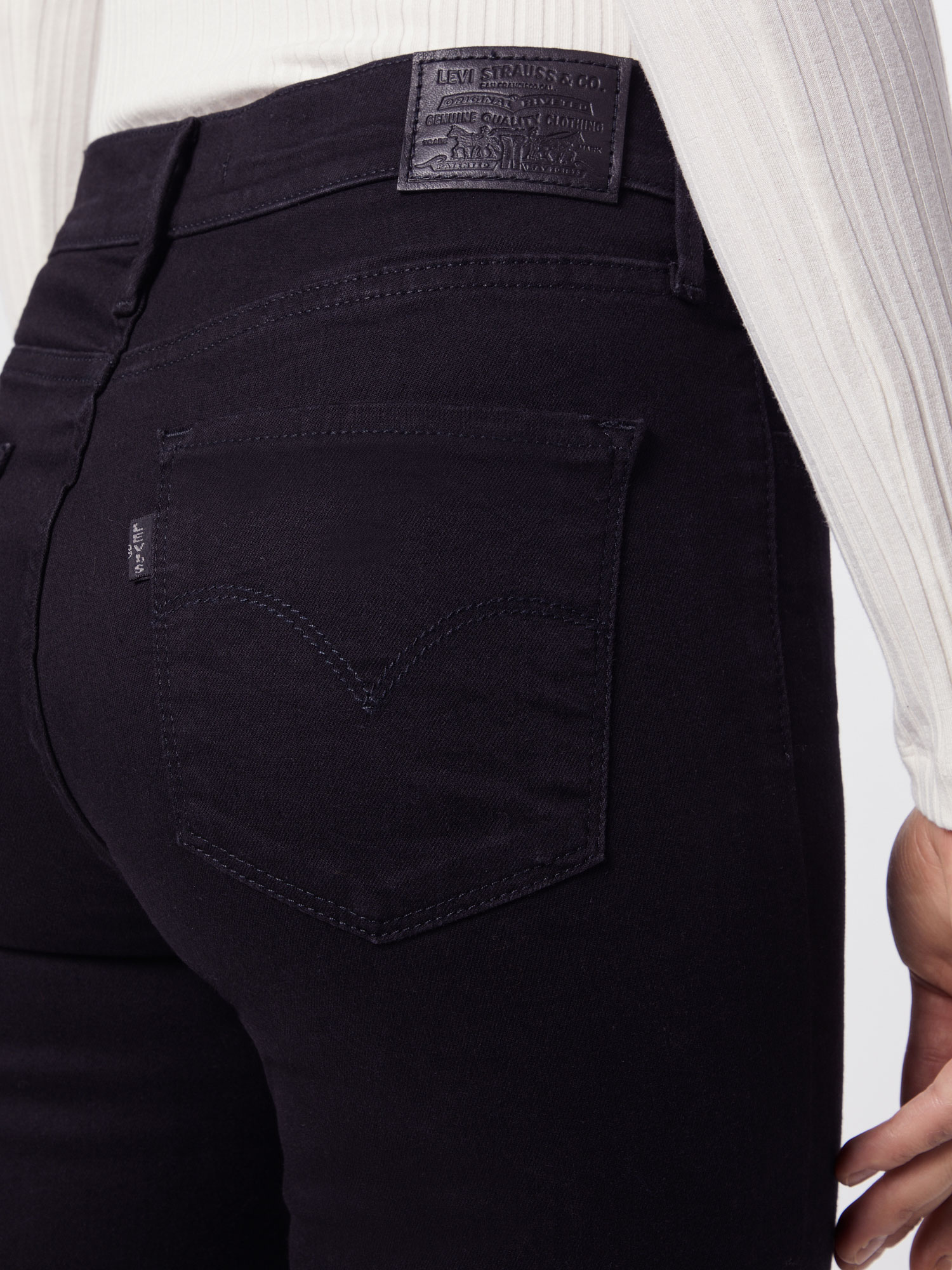 LEVIS Jeans 720™ HIRISE SUPER SKINNY in Schwarz 