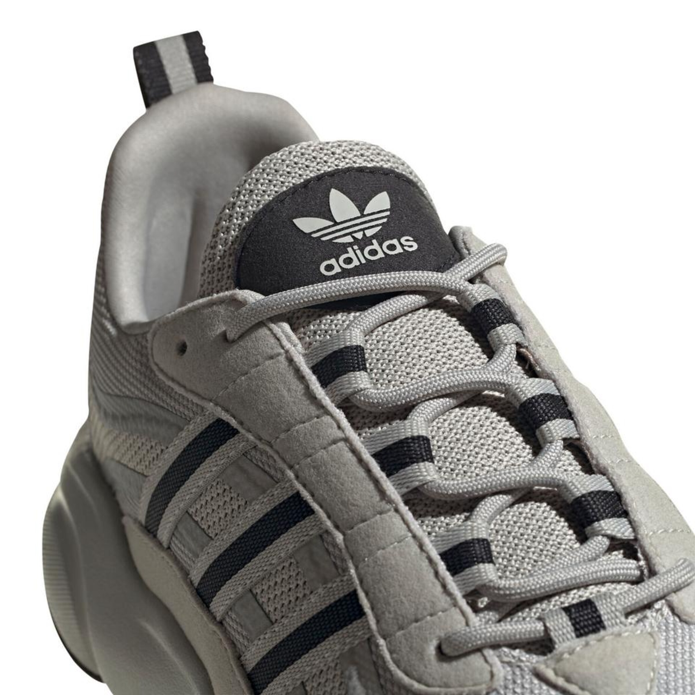 Sneaker bassa 'Haiwee' di ADIDAS ORIGINALS in bianco