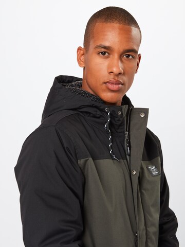 Iriedaily Between-Season Jacket in Black