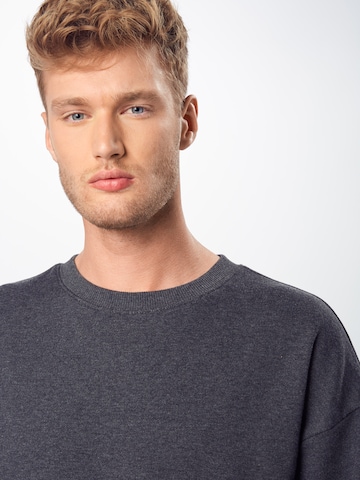 Sweat-shirt Urban Classics en gris