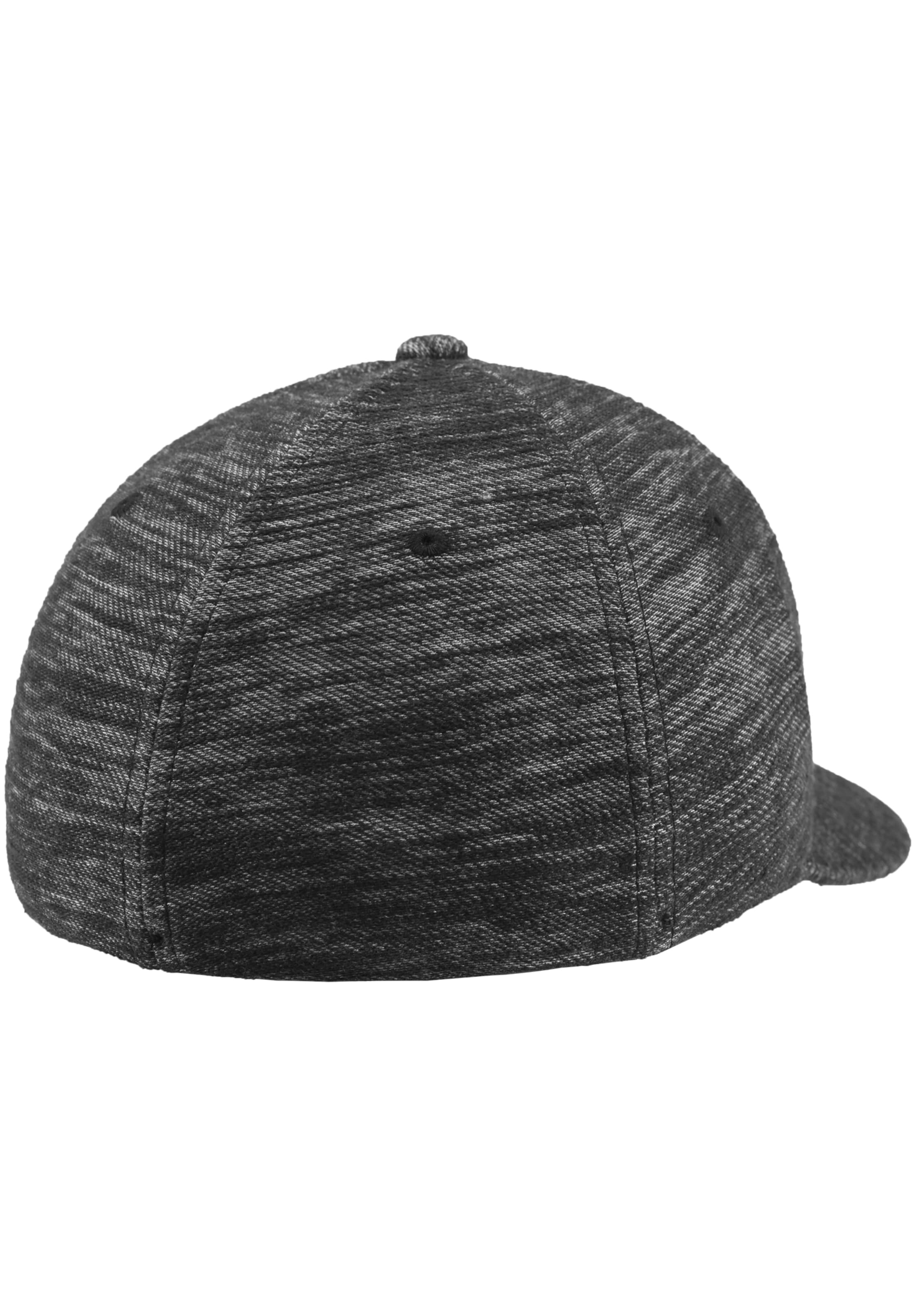 Cappello da baseball di Flexfit in nero