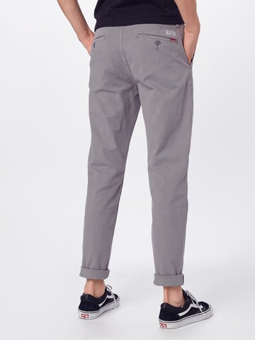 LEVI'S ® - Tapered Pantalón chino 'STANDARDTAPERCHINOII' en gris