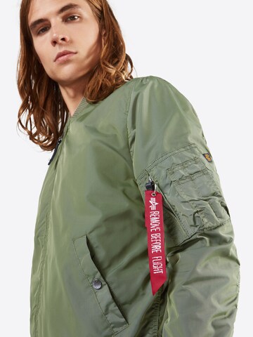 Giacca di mezza stagione 'MA-1 TT' di ALPHA INDUSTRIES in verde