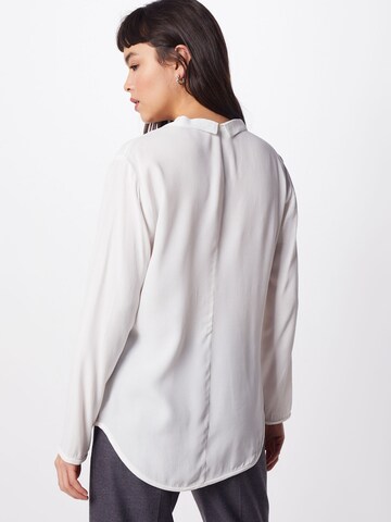 BRUUNS BAZAAR Blouse in Wit: terug