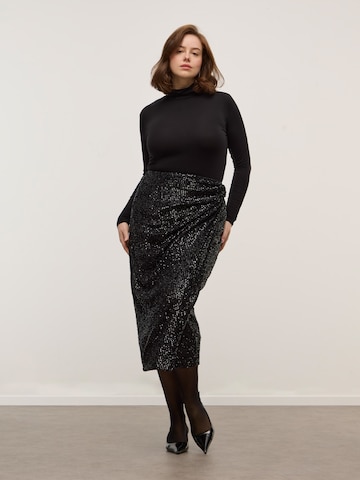 Sophisticated Party Look