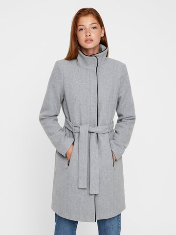 Manteau mi-saison 'Bessy' VERO MODA en gris : devant