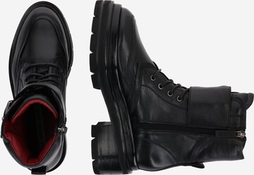 Bottines à lacets 'DARK OUT' BRONX en noir : sur le côté