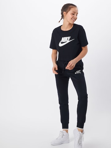 Nike Sportswear T-Shirt in Schwarz