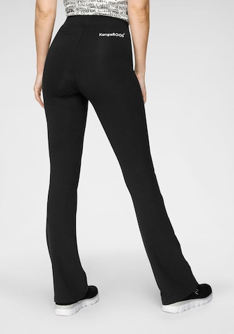 KangaROOS Flared Leggings in Schwarz