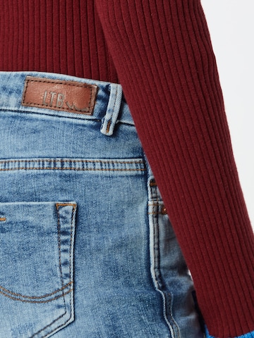 LTB regular Jeans 'Judie' i blå